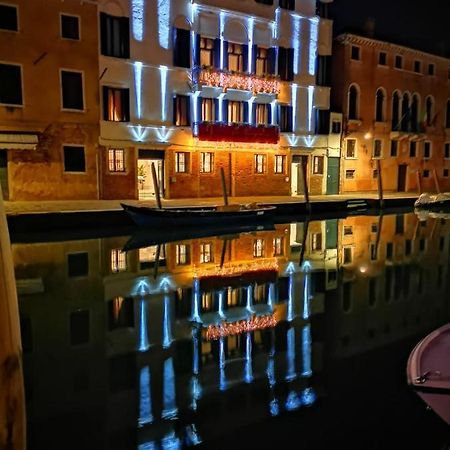 Ca' Bonfadini Historic Experience Hotel Venesia Bagian luar foto