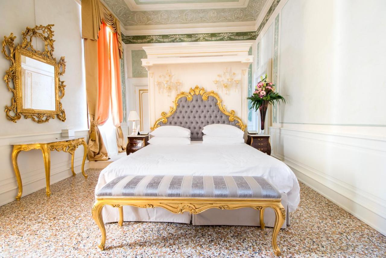 Ca' Bonfadini Historic Experience Hotel Venesia Bagian luar foto