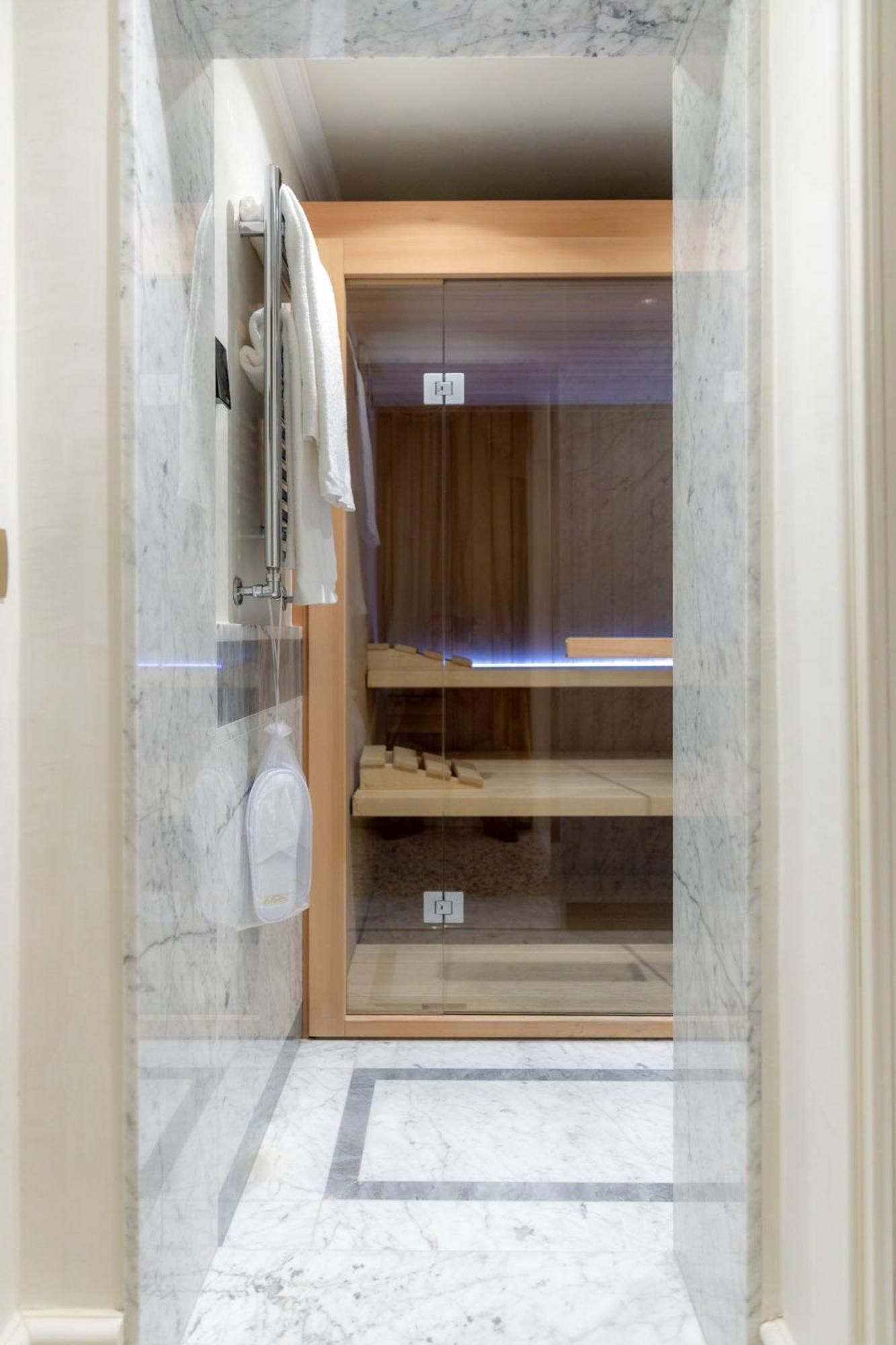 Ca' Bonfadini Historic Experience Hotel Venesia Bagian luar foto