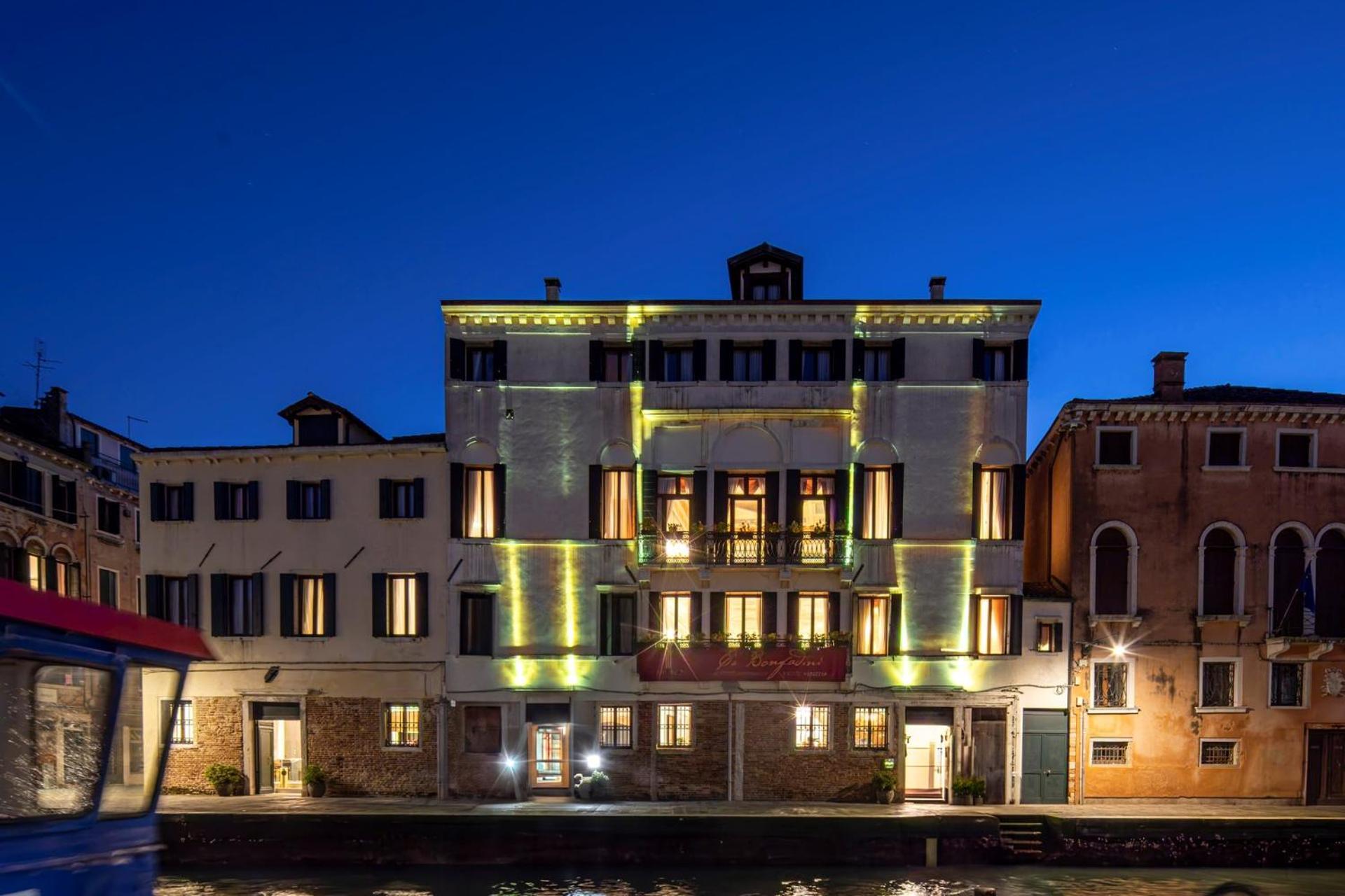 Ca' Bonfadini Historic Experience Hotel Venesia Bagian luar foto