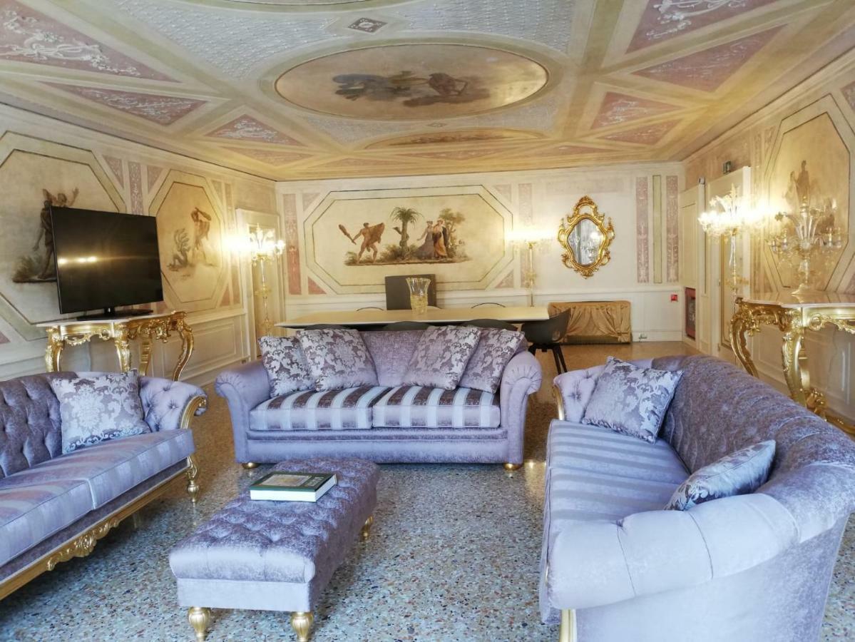 Ca' Bonfadini Historic Experience Hotel Venesia Bagian luar foto